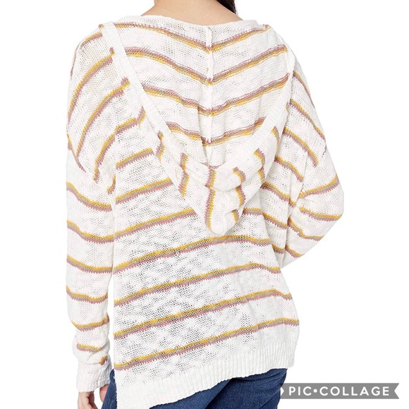 Roxy Sandy Bay Beach Knitted Hooded Poncho - Picture 9 of 10